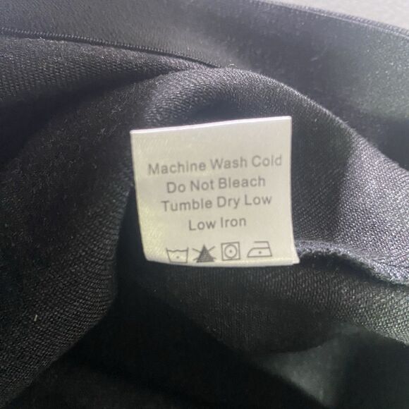 NWOT TUCKERNUCK Ashford Pants Wax Shimmer Kick Ankle Stretch Womens S Black - Picture 10 of 10